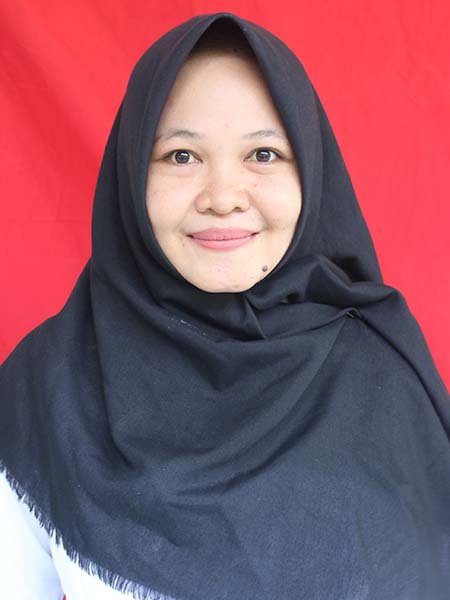 St. Hajar Aswad, S.Pd. (Guru Seni Budaya)